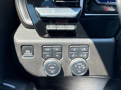 2025 Chevrolet Silverado 3500 HD High Country