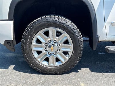 2025 Chevrolet Silverado 3500 HD High Country