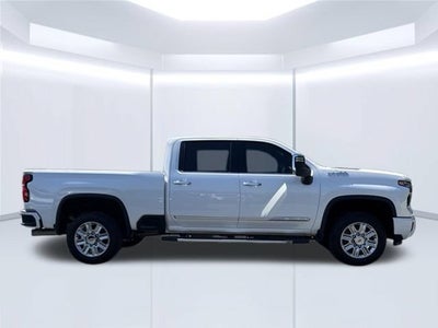 2025 Chevrolet Silverado 3500 HD High Country
