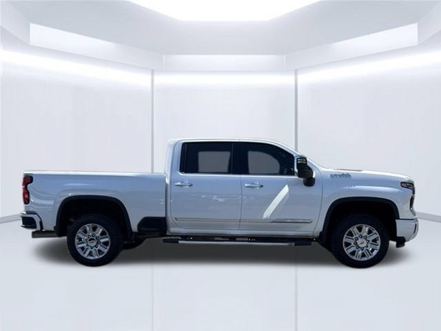 2025 Chevrolet Silverado 3500 HD High Country
