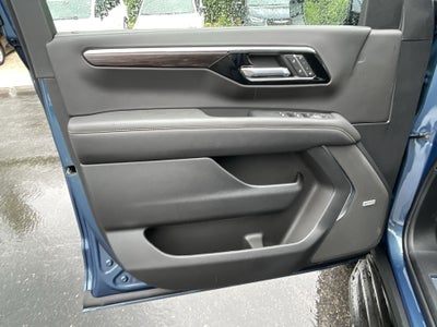 2025 Chevrolet Suburban Premier