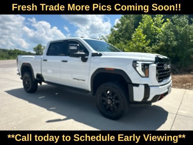 2025 GMC Sierra 2500 HD AT4