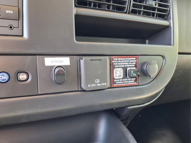 2026 Chevrolet Express Cutaway 3500 1WT