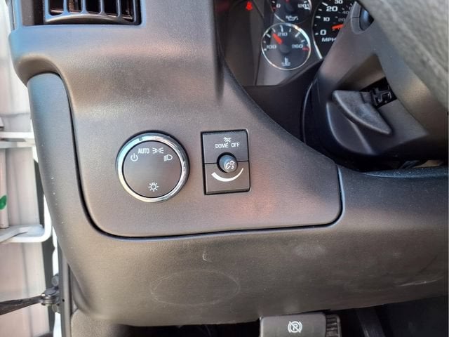 2026 Chevrolet Express Cutaway 3500 1WT
