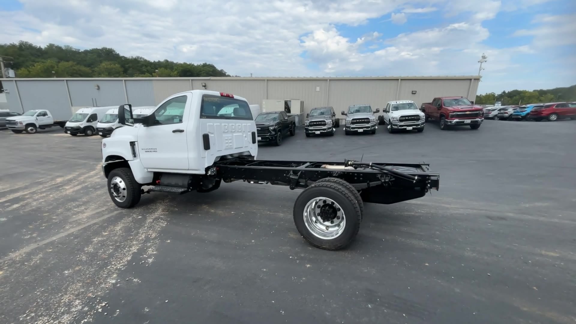 2024 Chevrolet Silverado 5500 HD Work Truck