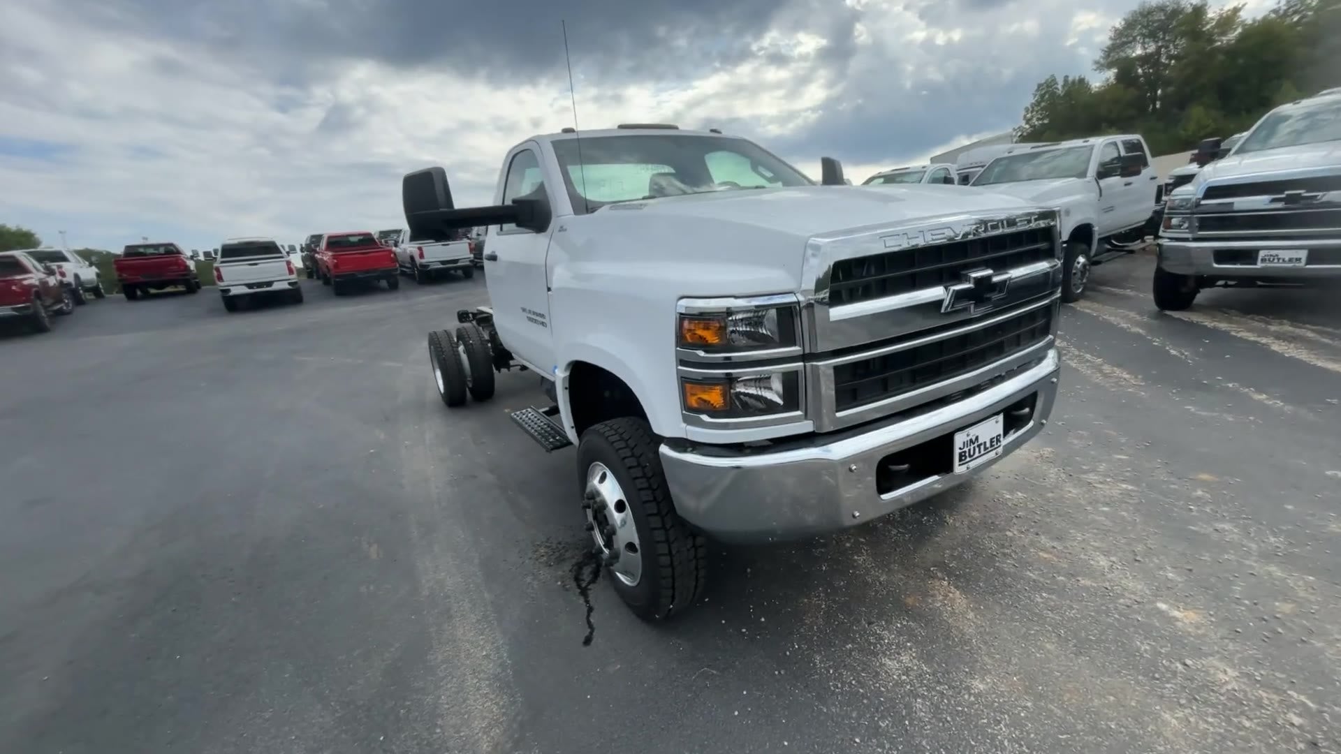 2024 Chevrolet Silverado 5500 HD Work Truck