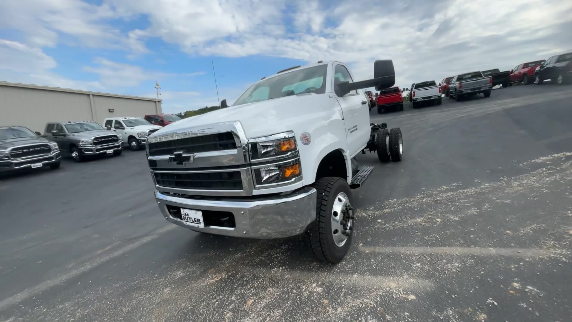 2024 Chevrolet Silverado 5500 HD Work Truck