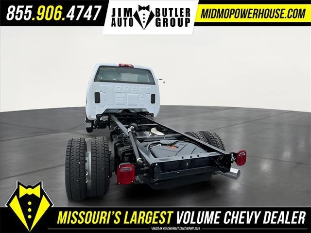 2024 Chevrolet Silverado 5500 HD Work Truck