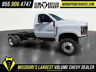 2024 Chevrolet Silverado 5500 HD Work Truck
