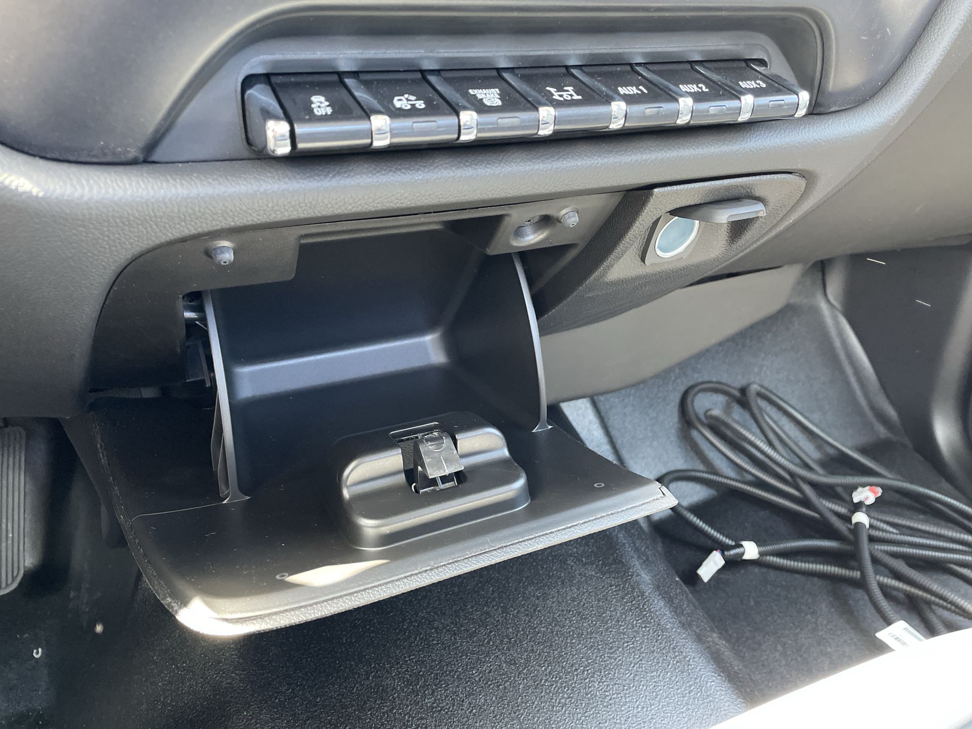 2024 Chevrolet Silverado 5500 HD Work Truck