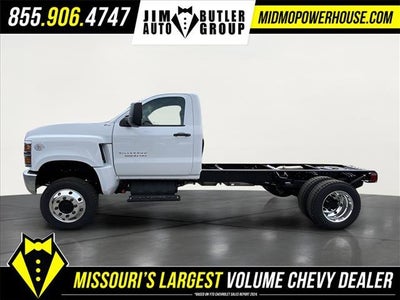 2024 Chevrolet Silverado 5500 HD Work Truck