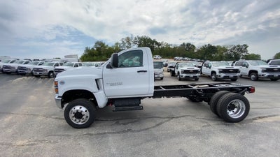 2024 Chevrolet Silverado 5500 HD Work Truck