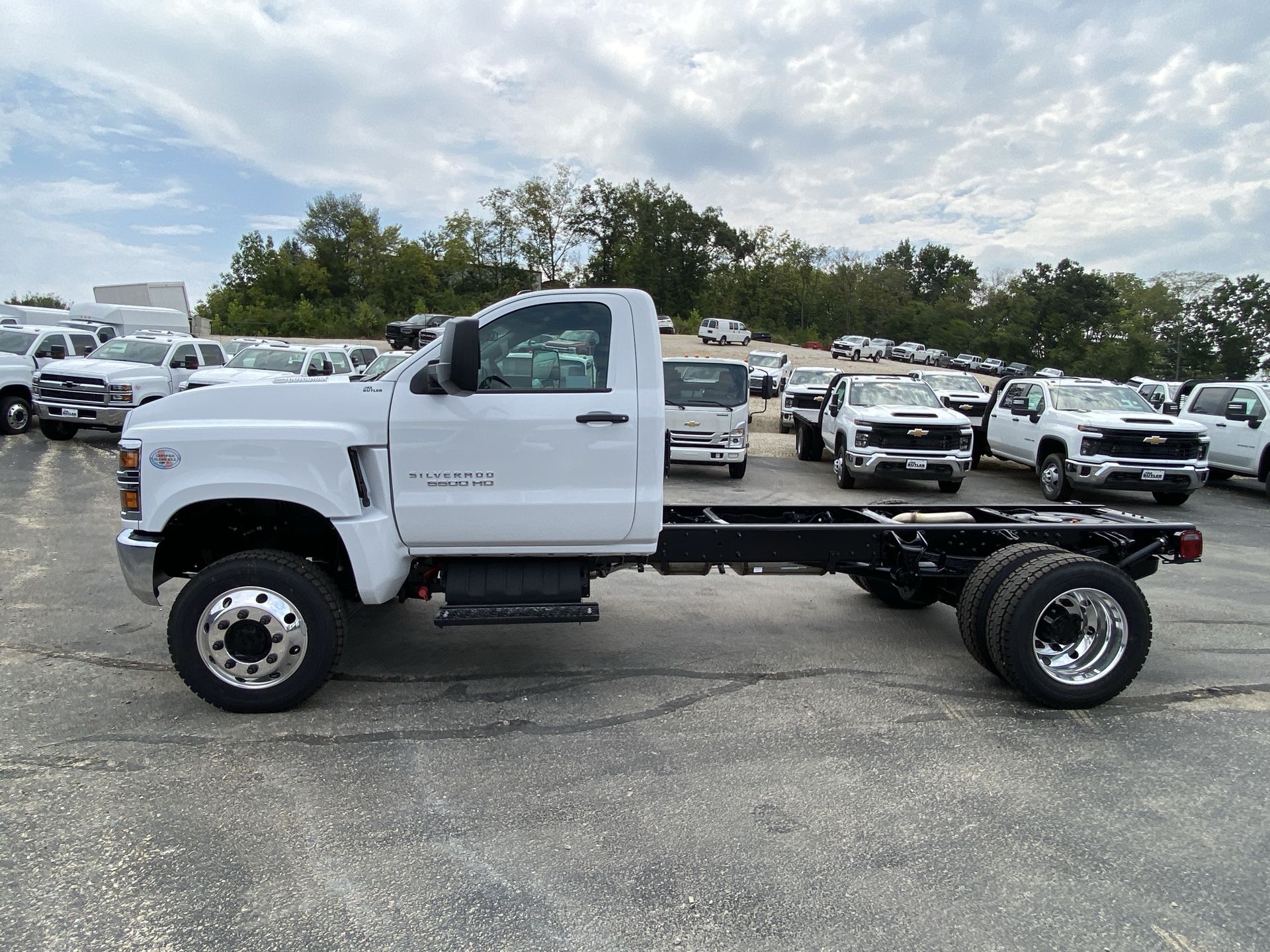 2024 Chevrolet Silverado 5500 HD Work Truck