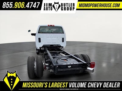 2024 Chevrolet Silverado 5500 HD Work Truck