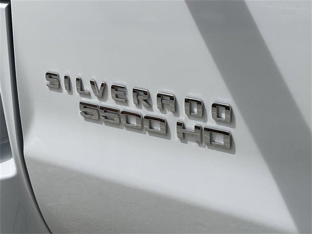 2024 Chevrolet Silverado 5500 HD Work Truck