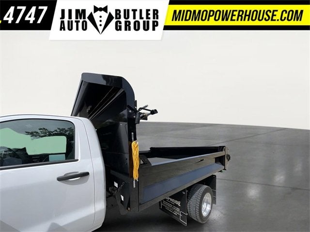 2024 Chevrolet Silverado 5500 HD Work Truck