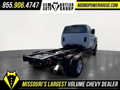 2024 Chevrolet Silverado 5500 HD Work Truck
