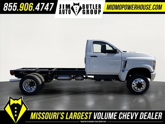 2024 Chevrolet Silverado 5500 HD Work Truck