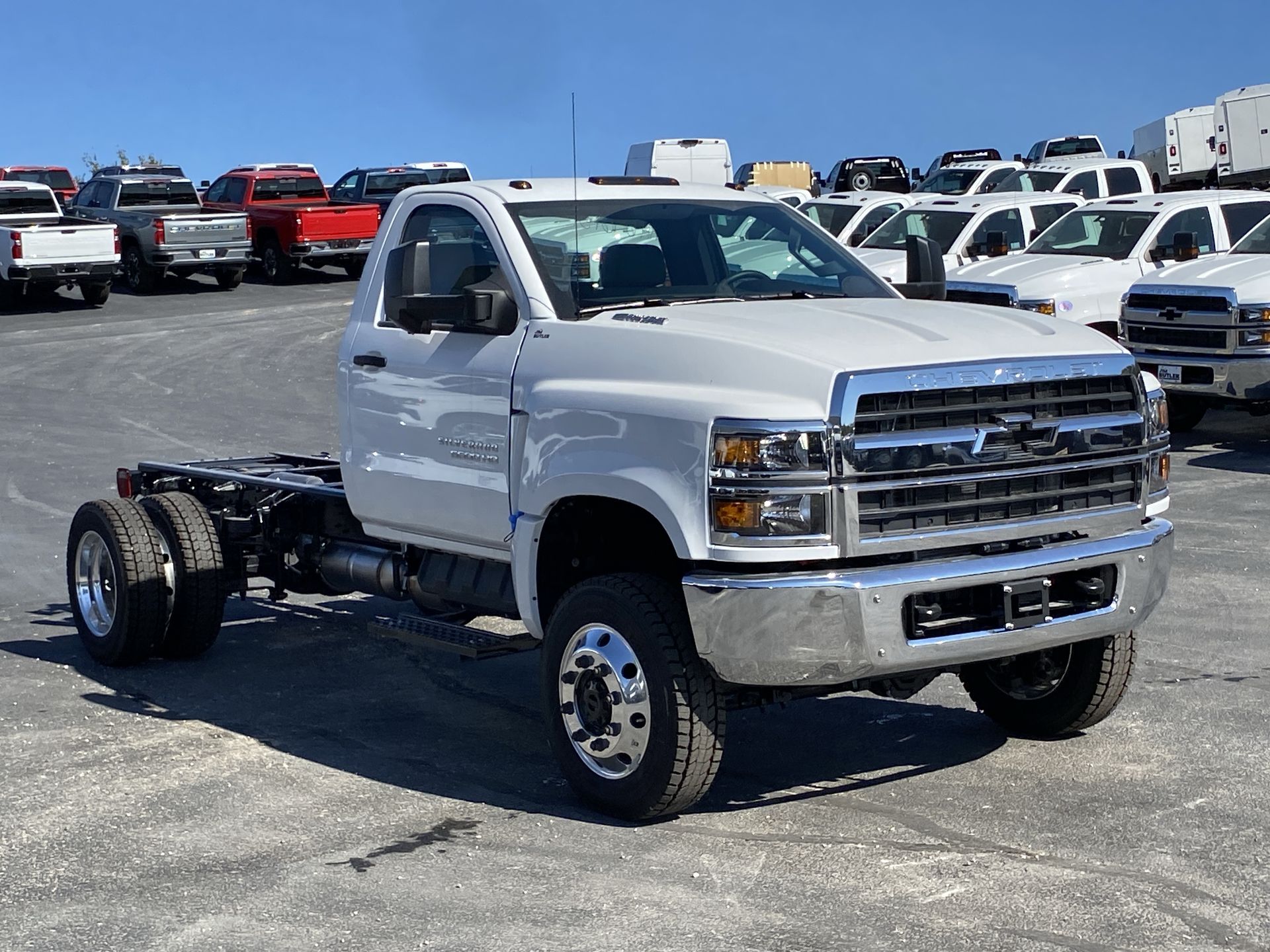 2024 Chevrolet Silverado 5500 HD Work Truck
