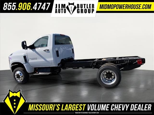 2024 Chevrolet Silverado 5500 HD Work Truck