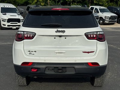2025 Jeep Compass Trailhawk
