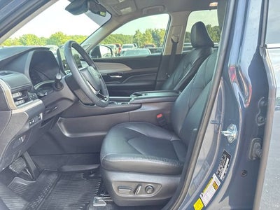 2025 Toyota Grand Highlander XLE