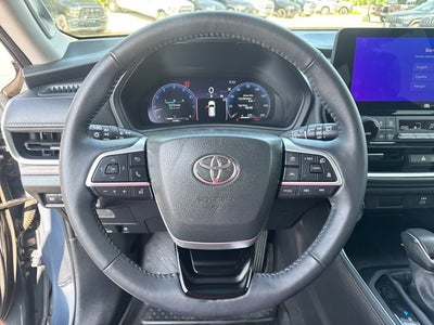 2025 Toyota Grand Highlander XLE