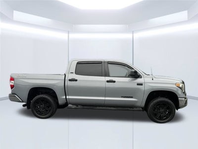 2019 Toyota Tundra 4WD SR5