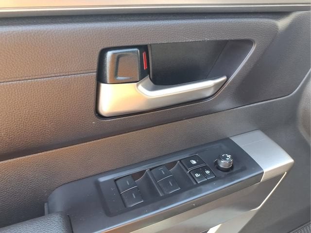 2024 Toyota Tundra 4WD SR5