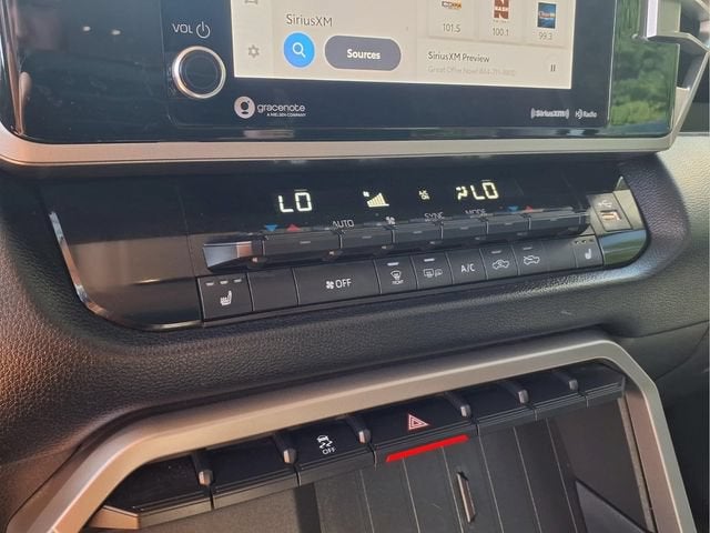 2024 Toyota Tundra 4WD SR5