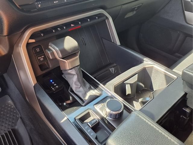 2024 Toyota Tundra 4WD SR5