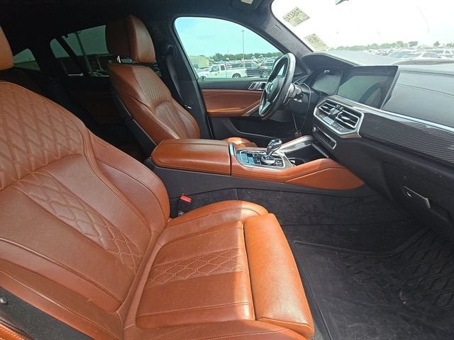 2022 BMW X6 M50i