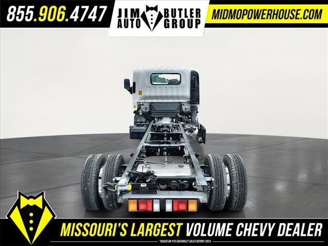 2024 Chevrolet Low Cab Forward 4500 HD Base