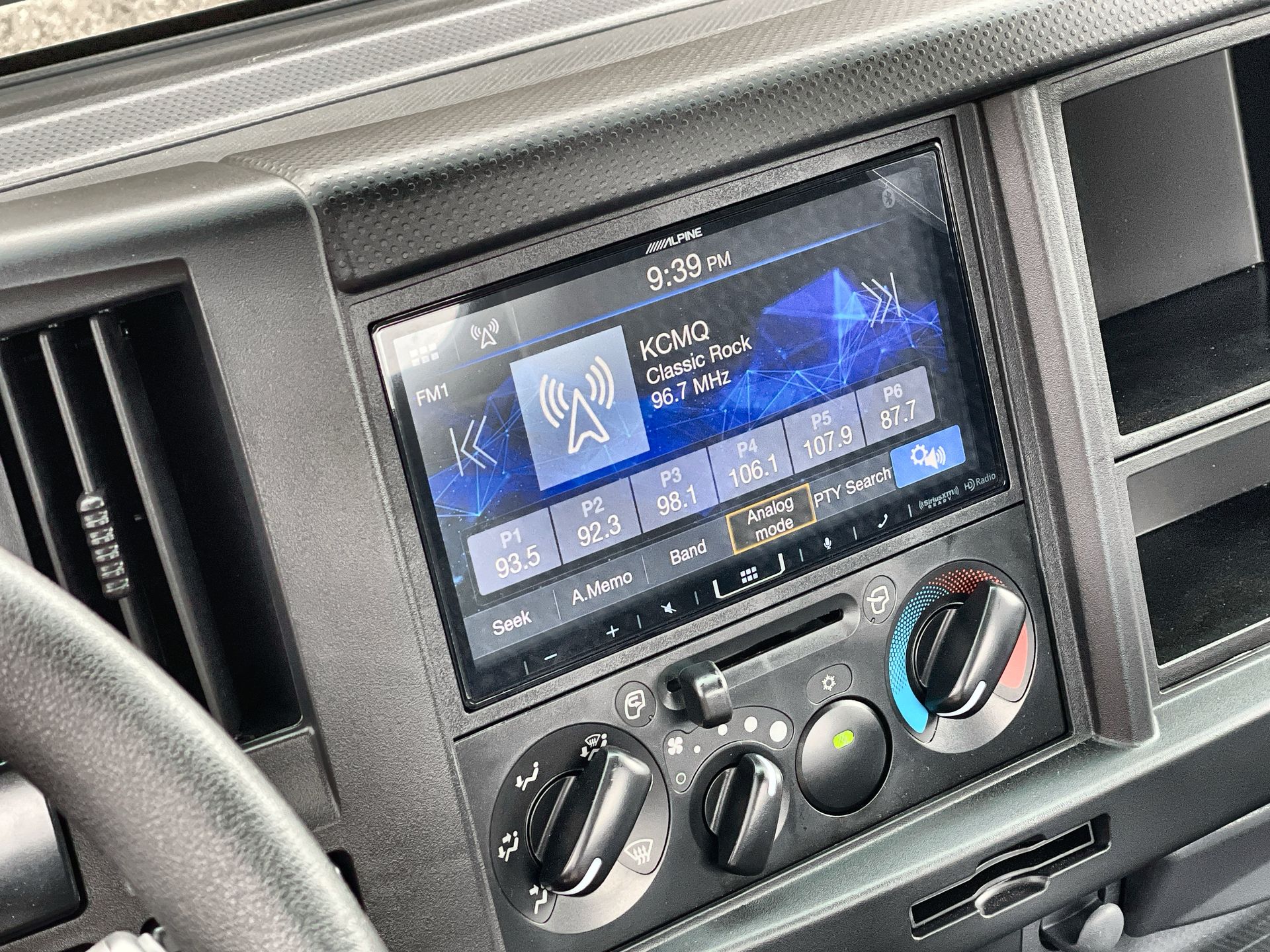 2024 Chevrolet Low Cab Forward 4500 HD Base