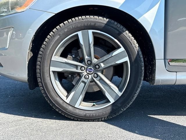 2017 Volvo XC60 Dynamic